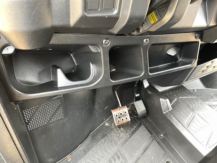 #600-•-2020-polaris-gravely-atlas-jsv-job-site-crew-cab-utv-(sells-with-bill-of-sale-only)-image-15