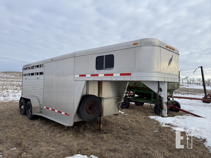 2001-featherlite-16-ft-image-4