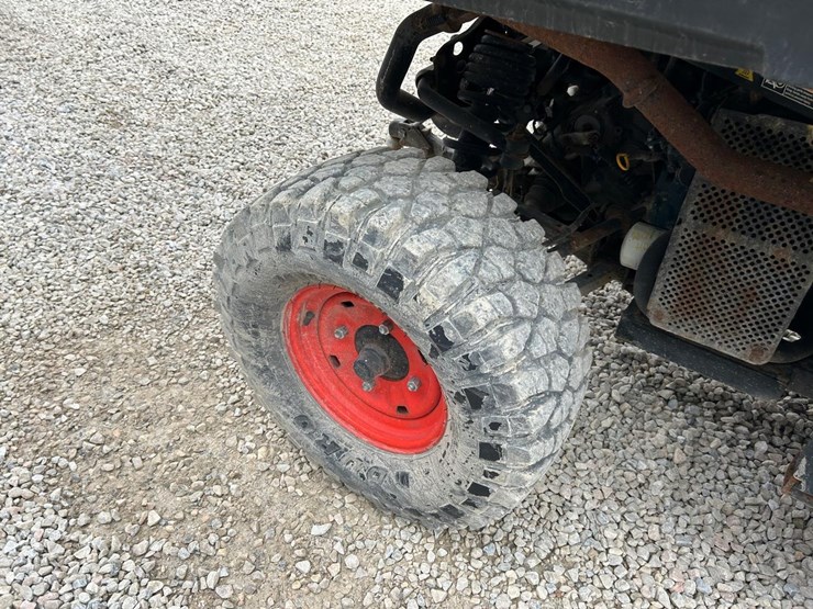 2020-bobcat-uv34-image-10