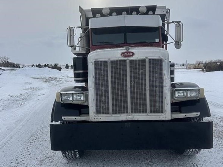 1997-peterbilt-357-image-3