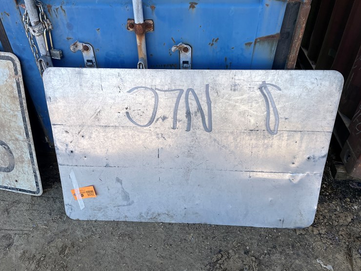 #3928-•-(2)-metal-retired-road-signs-image-10