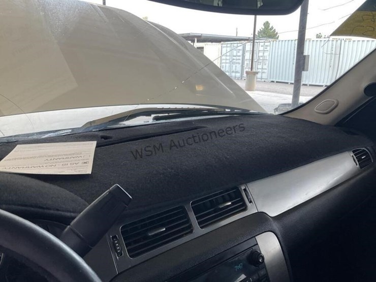 2007-chevrolet-tahoe-image-19