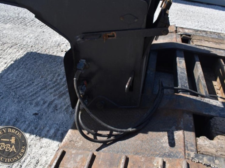 2014-muv-all-lowboy-image-14