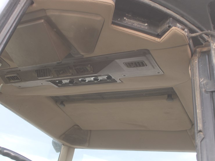 john-deere-4960-image-30