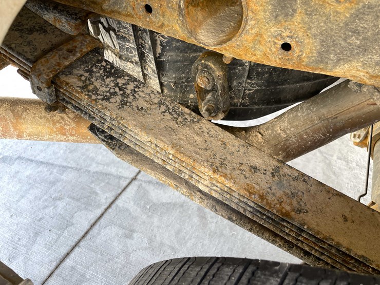 2015-chevrolet-1500-image-40