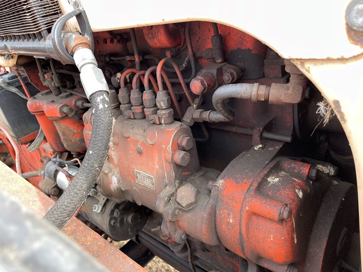 #175-•-case-830-diesel-tractor-image-10