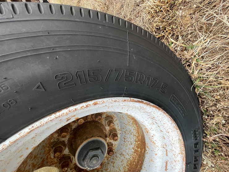 #156-•-2001-k-&-w-trailers-pintle-hitch-trailer-(has-wi-title)-image-39