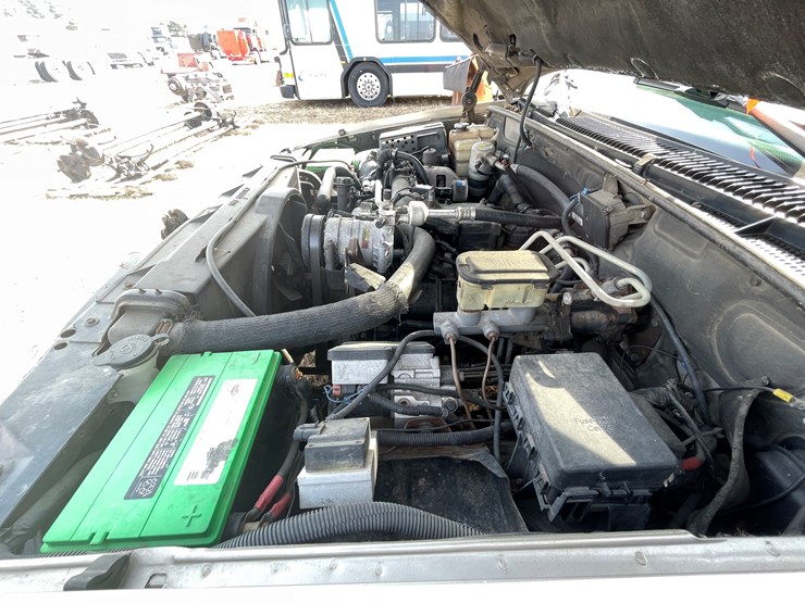 2000-chevrolet-2500-image-11