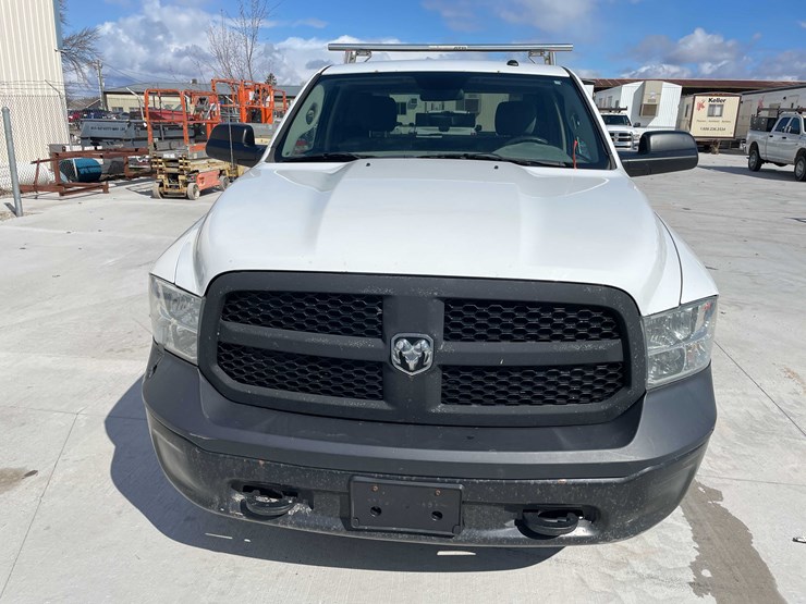 2015-dodge-1500-image-2