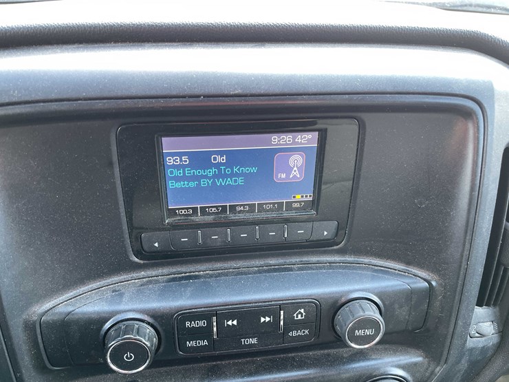 2015-chevrolet-1500-image-76