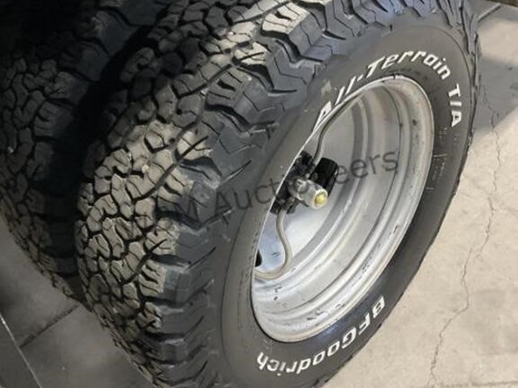 2017-ford-f350-image-8