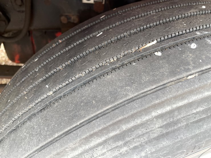 2008-peterbilt-386-image-10