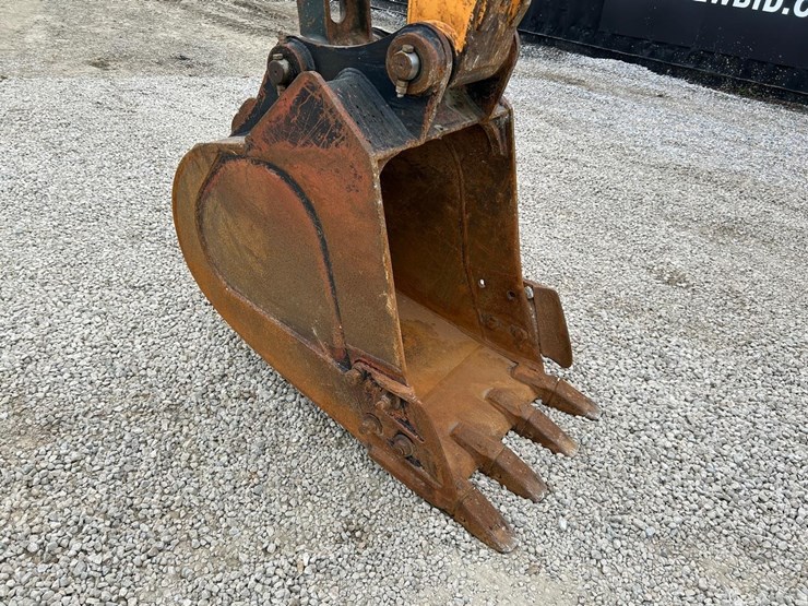 hyundai-hx145-lcr-image-8