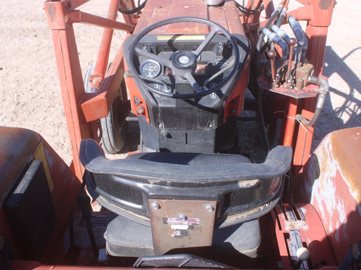 1989-case-ih-685-image-33