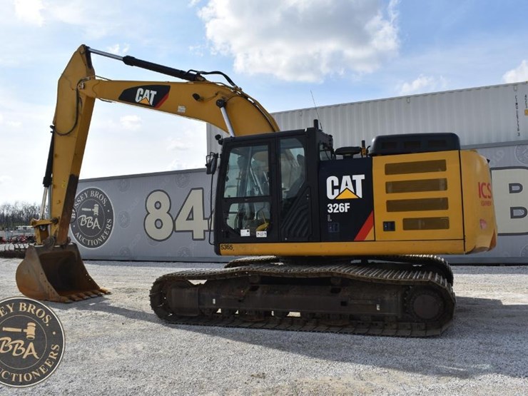 2019-caterpillar-326fl-image-5