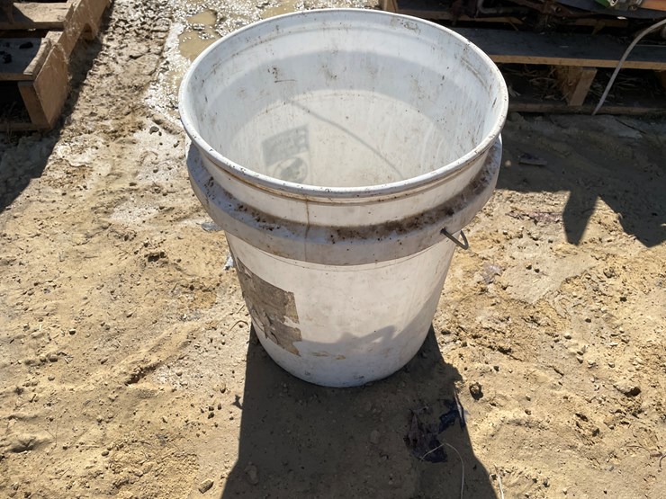 #3956-•-(12)-john-deere-single-disc-culters-image-12