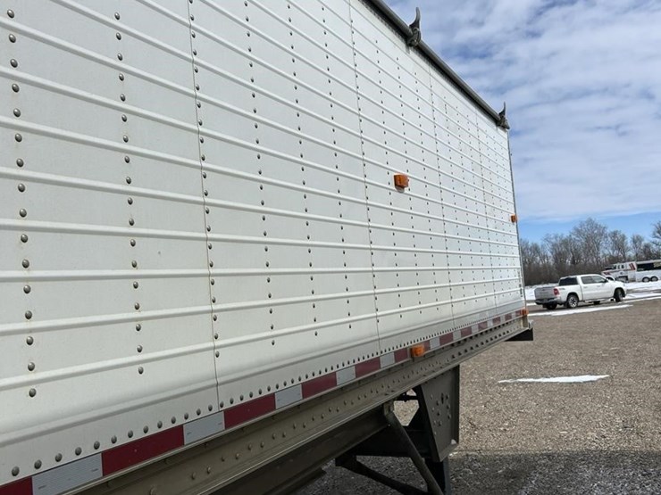 2009-wilson-grain-trailer-image-6