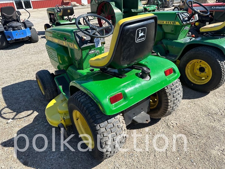 john-deere-212-image-4