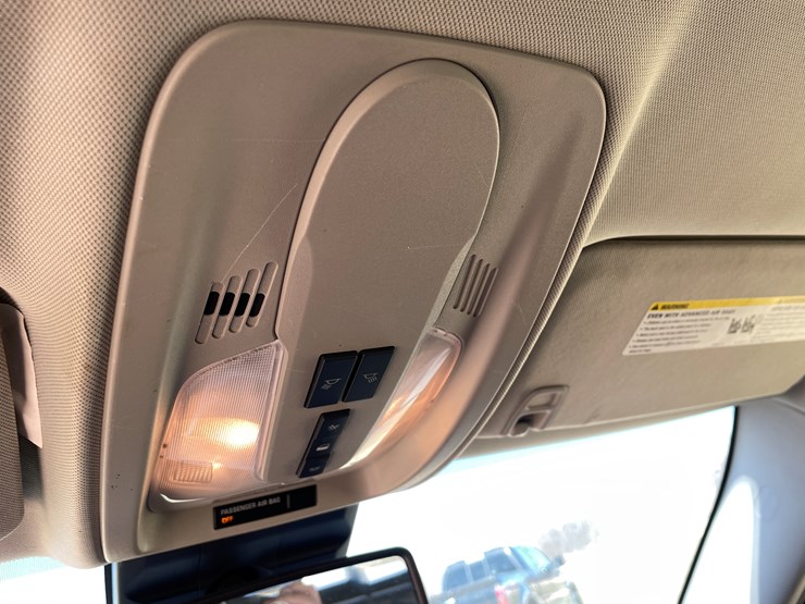 2013-chevrolet-equinox-image-63