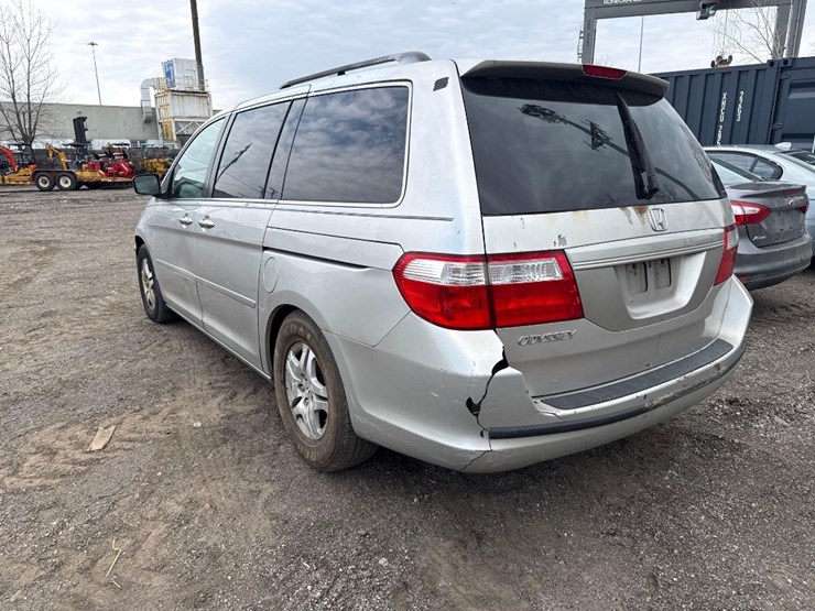 2007-honda-odyssey-image-6