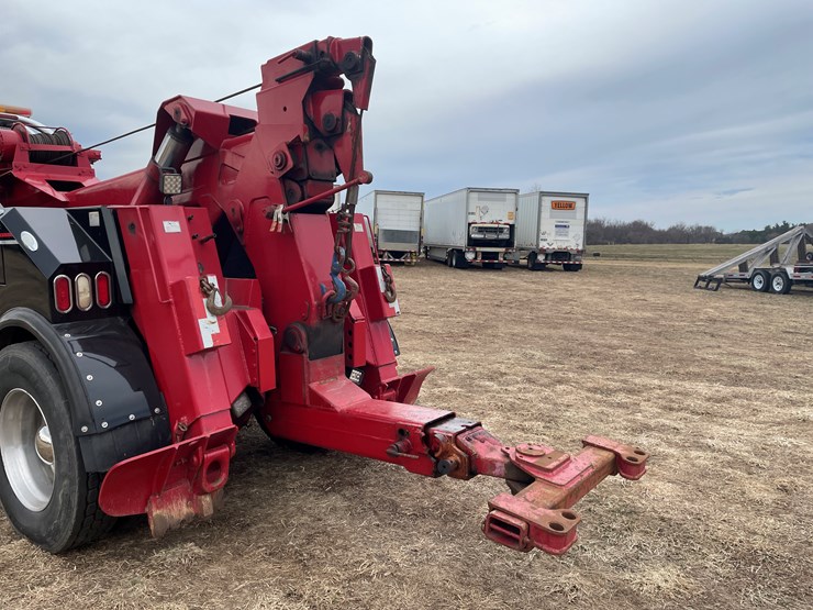 1989-peterbilt-379-image-14