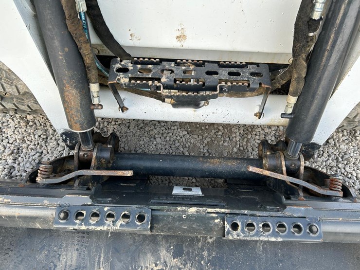 2019-bobcat-t550-image-10