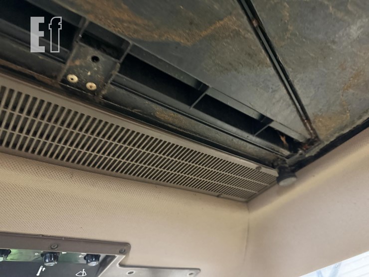 1989-john-deere-4455-image-26