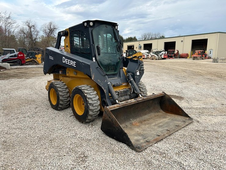 2020-deere-332g-image-6