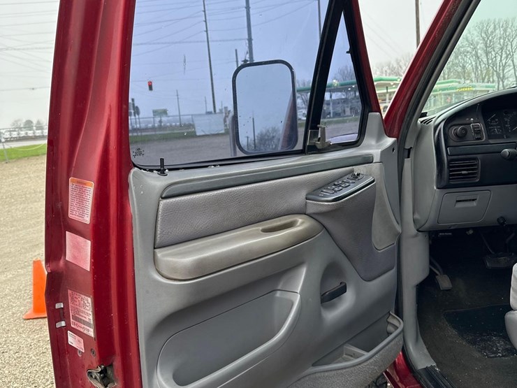 1997-ford-f350-image-18