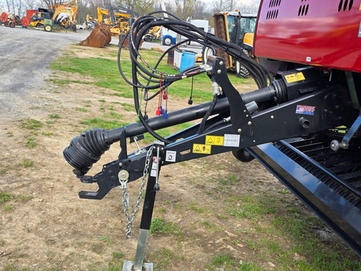 2023-case-ih-rb455-image-22