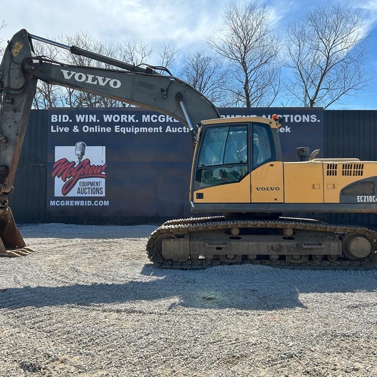 VOLVO EC210CL