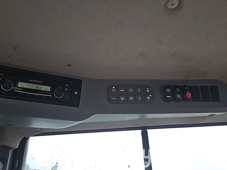 doosan-dl220-image-28