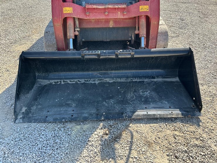 2020-takeuchi-tl12r2-image-9