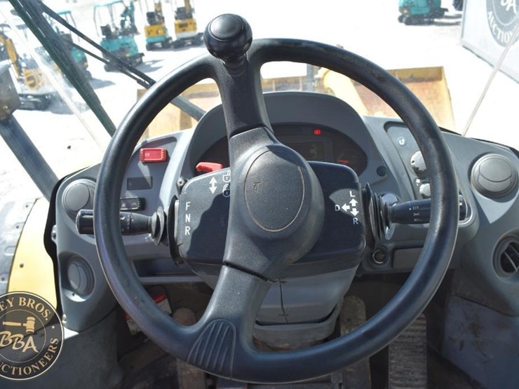 2015-kawasaki-95z7-image-46