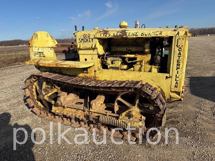 caterpillar-22-image-3