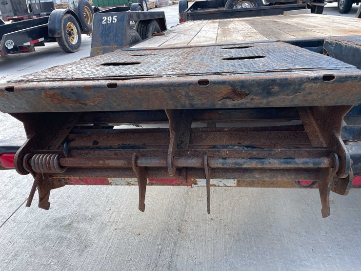 #5425-•-2017-big-tex-trailer-image-26