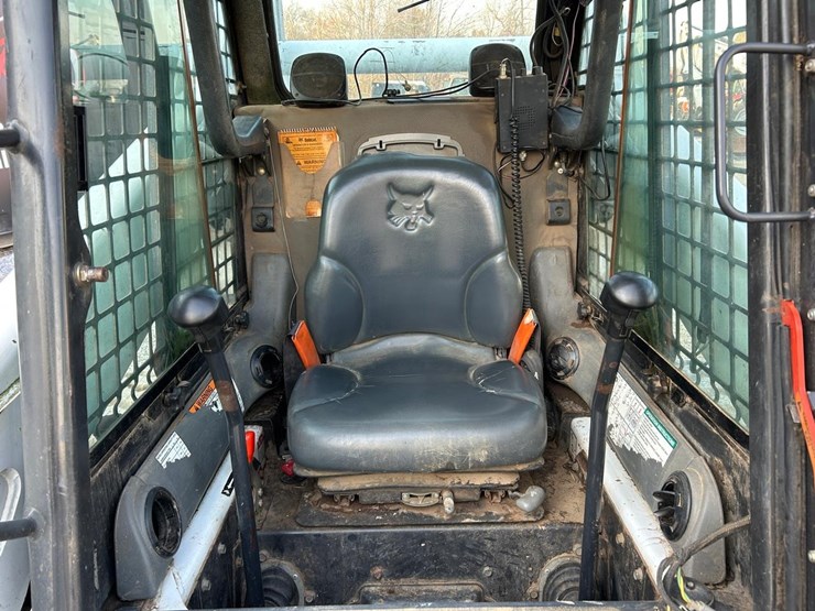 bobcat-t320-image-19