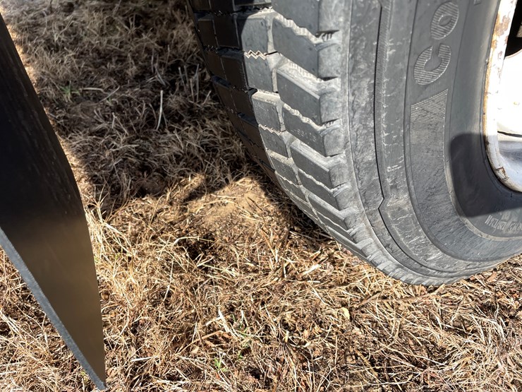 #164-•-2005-freightliner-box-truck-(has-wi-title)-image-39