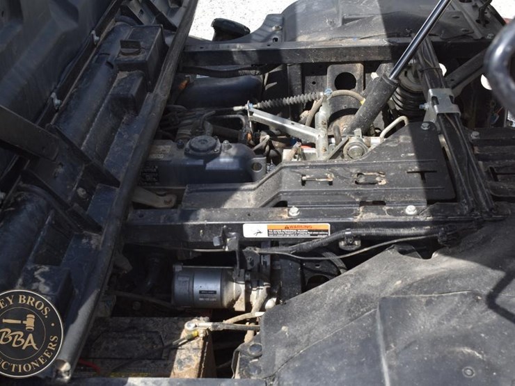 2023-kubota-rtv-x1120-image-17