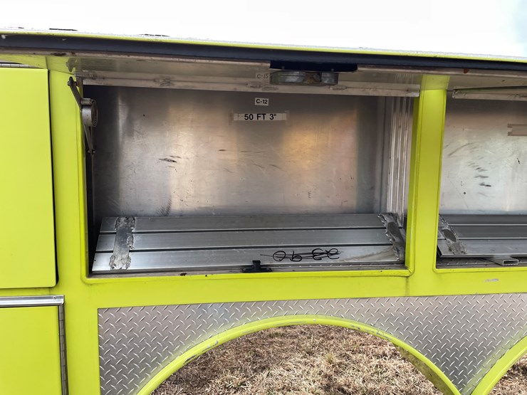 #10719-•-one-side-of-fire-truck-box-image-13