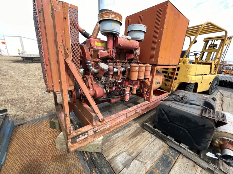 #213-•-6-cylinder-diesel-generator-image-3
