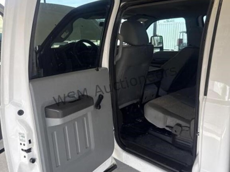 2014-ford-f250-image-31