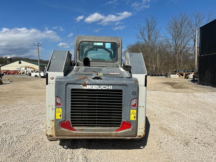 2020-takeuchi-tl12r2-image-3