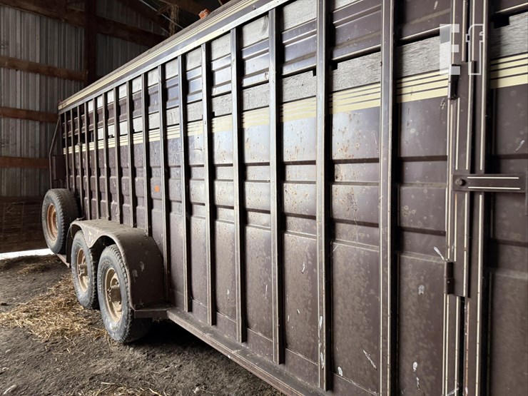 1991-titan-20-image-15