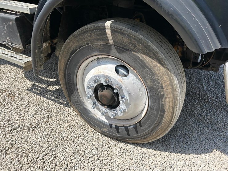 2000-sterling-l9500-image-9