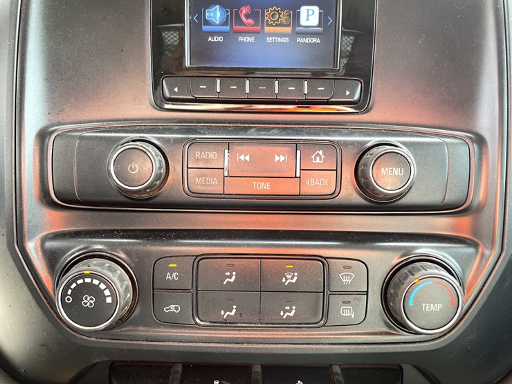 2014-chevrolet-1500-image-71