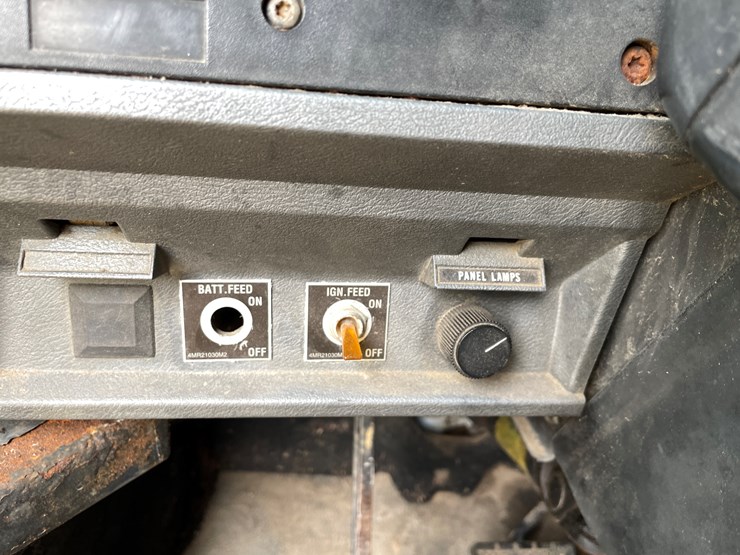 #400-•-1997-mac-ch600-semi-(has-wi-title)-image-95