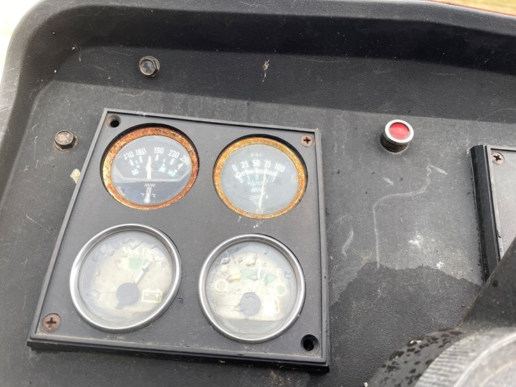 massey-ferguson-230-image-66