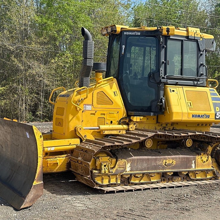 2021 KOMATSU D51PXi-24