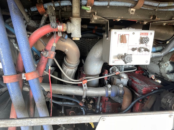 #166-•-2007-gillig-passenger-bus-(has-wi-title)-image-16